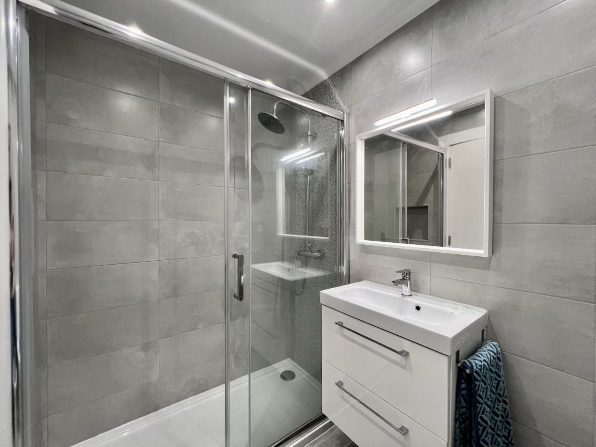 דירות Armacao De Pera Brightness 2 With Pool By Homing מראה חיצוני תמונה