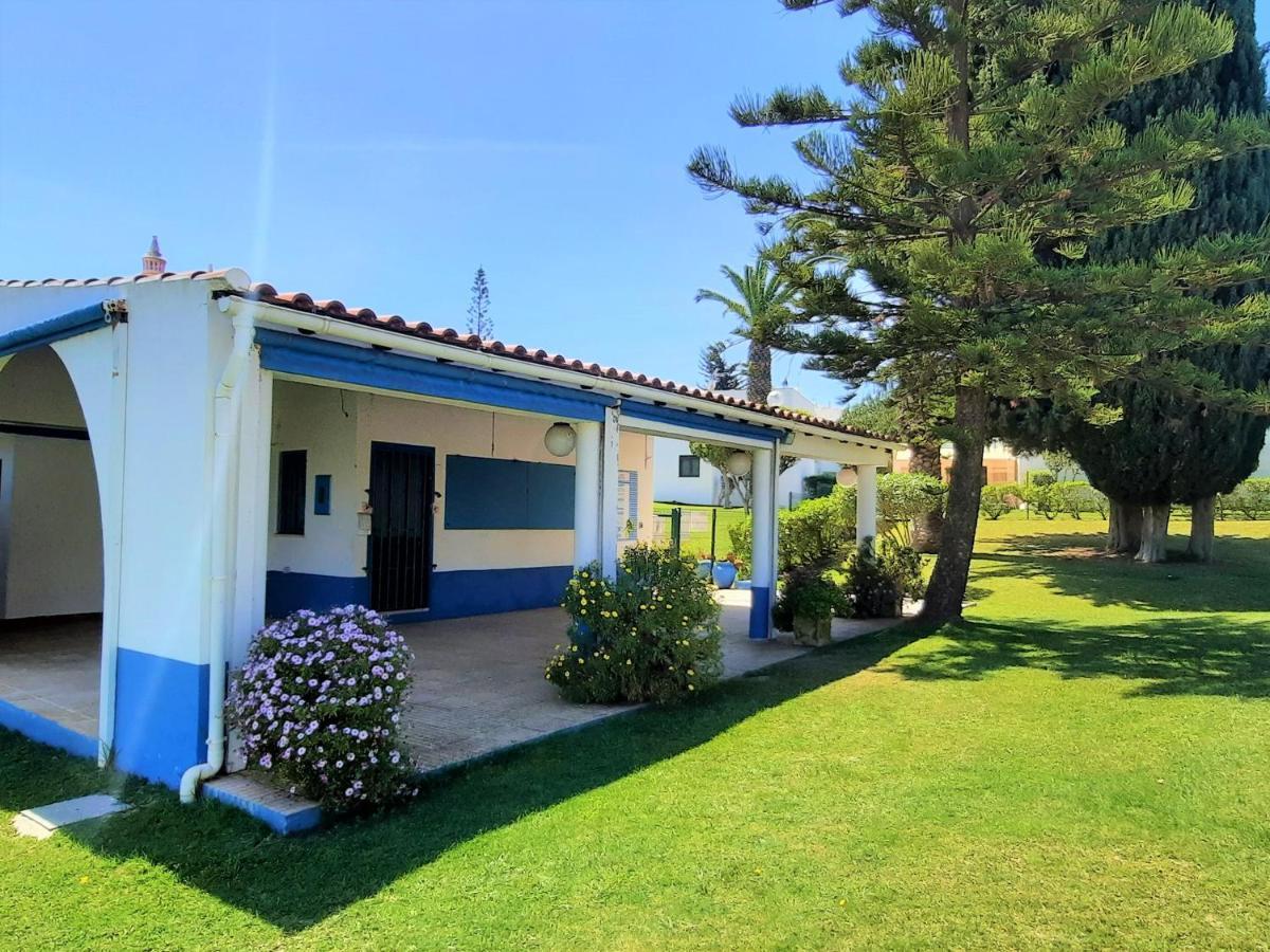 דירות Armacao De Pera Brightness 2 With Pool By Homing מראה חיצוני תמונה